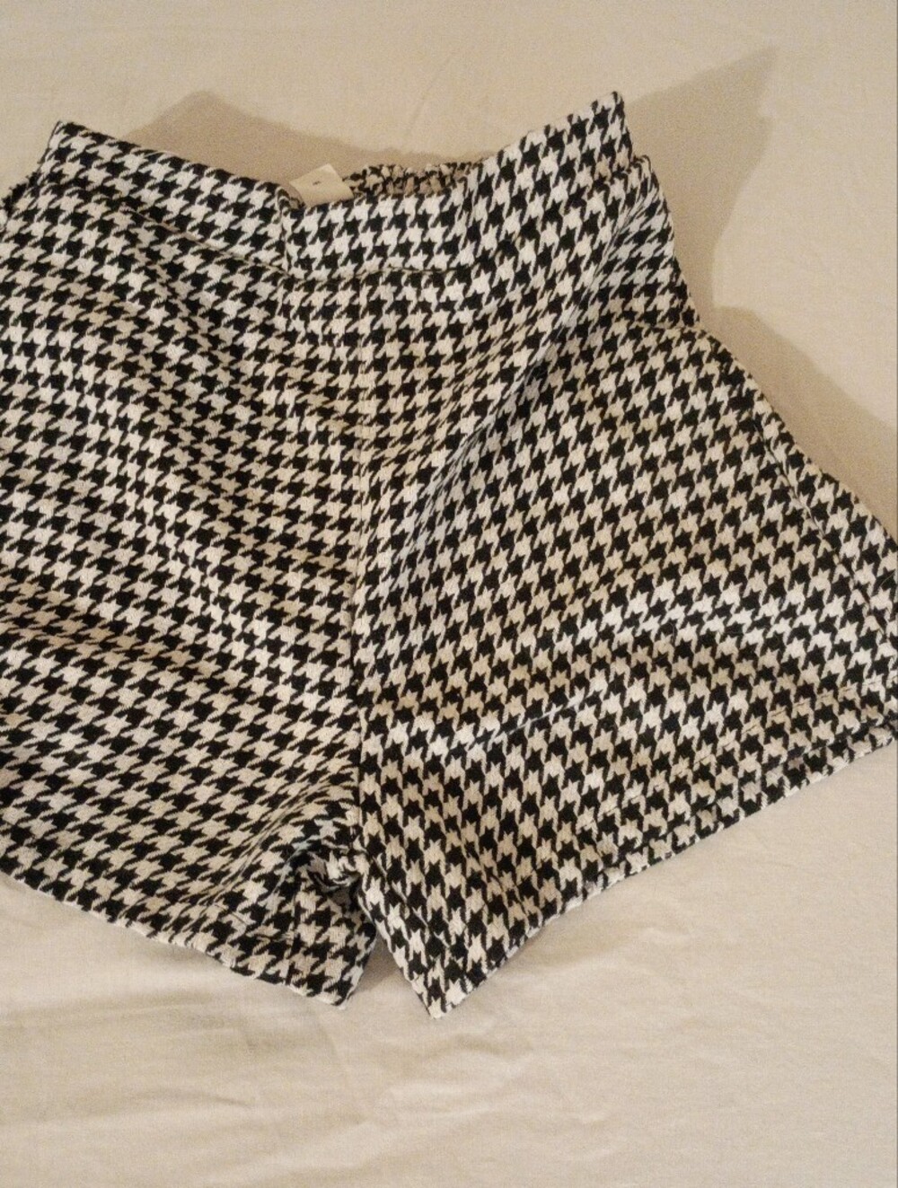 Black and White Houndsooth Embroidered Shorts